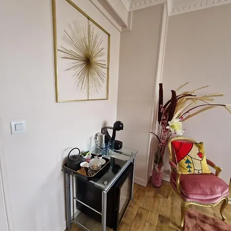 Location * Epinay-sur-Seine